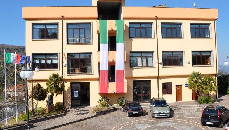 Maierato, ignoti cercano di rubare i dati del Comune