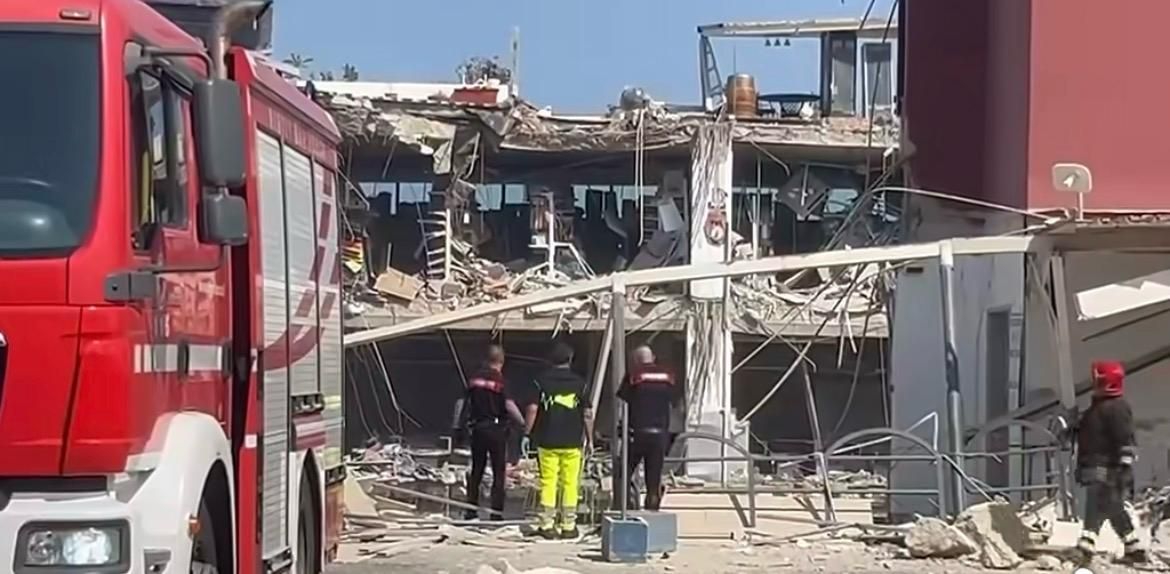 Messina, crolla palazzina: cinque feriti gravi
