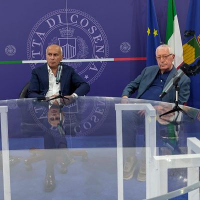 Cosenza, prende forma il Piano della Mobilità Sostenibile nell’area urbana