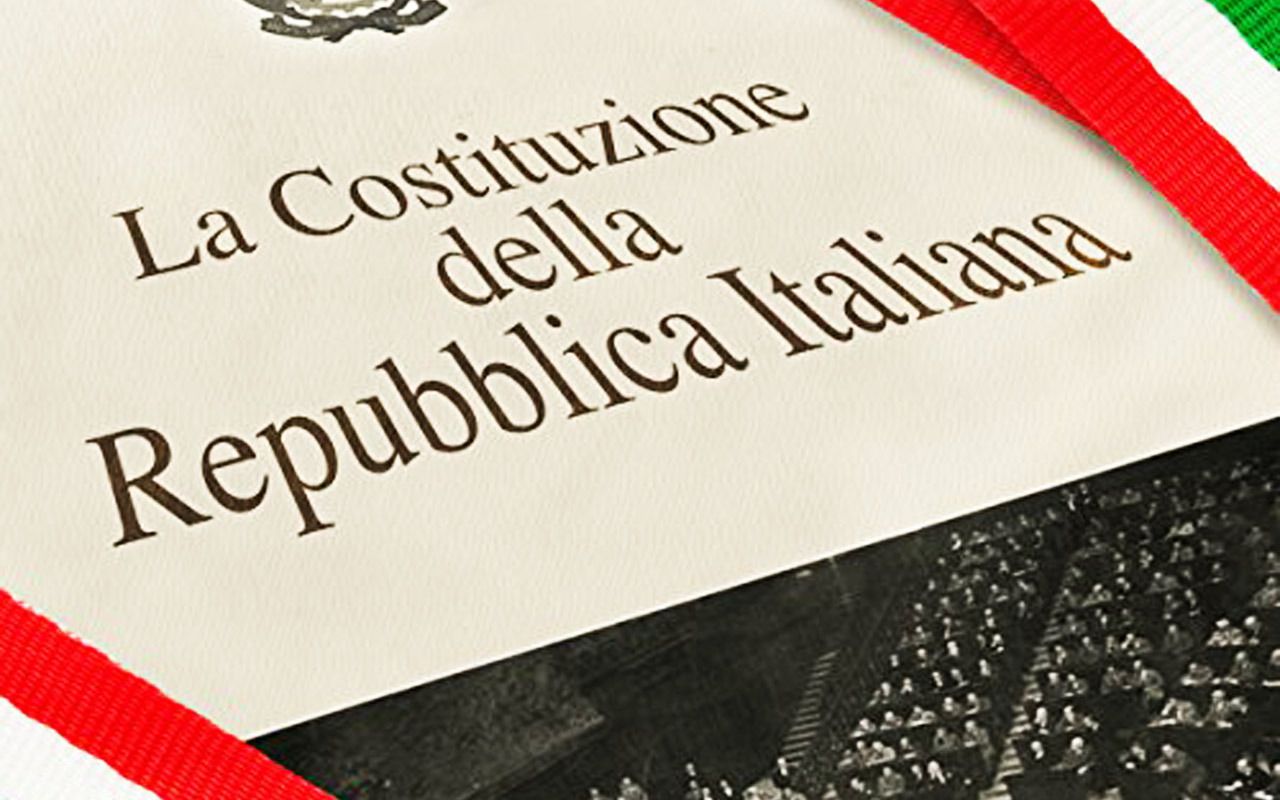 I giovani difendono la Costituzione dagli autoritarismi