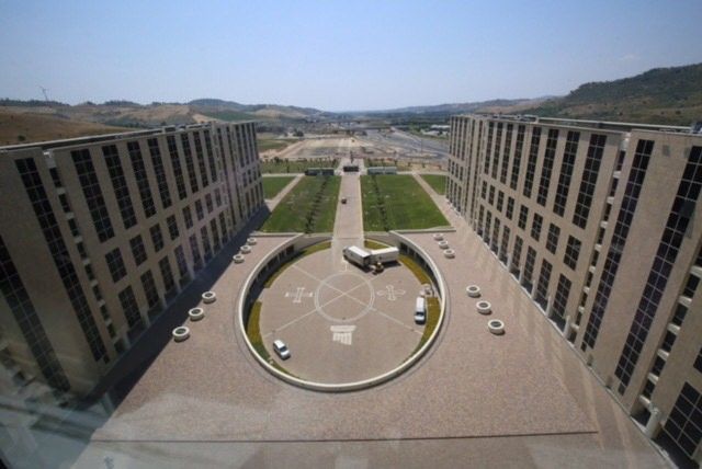 Se alla Regione ruota soltanto una parte dei dirigenti