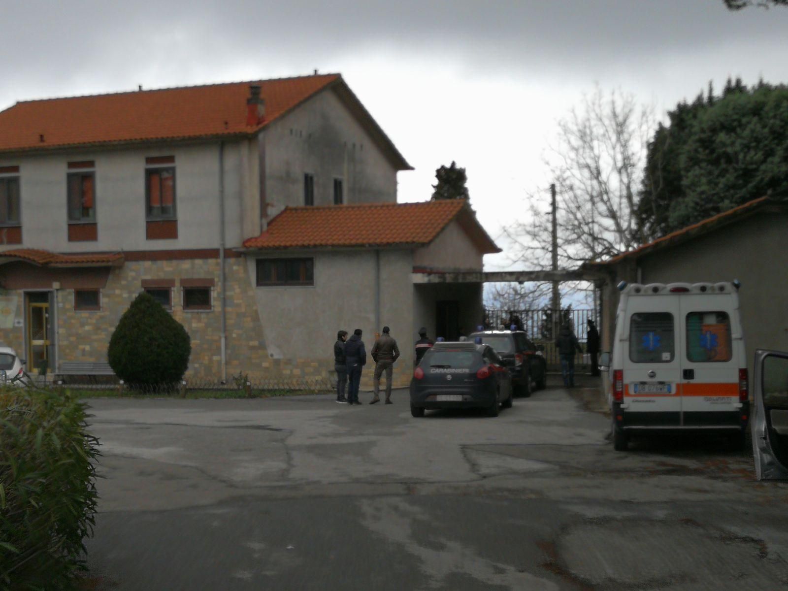 Tiriolo, 54enne suicida nel proprio ristorante