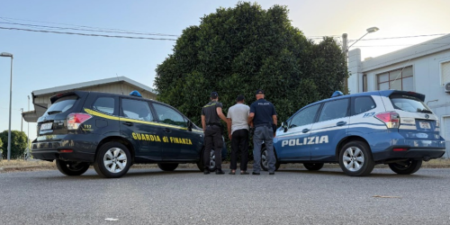 arresto scafista crotone
