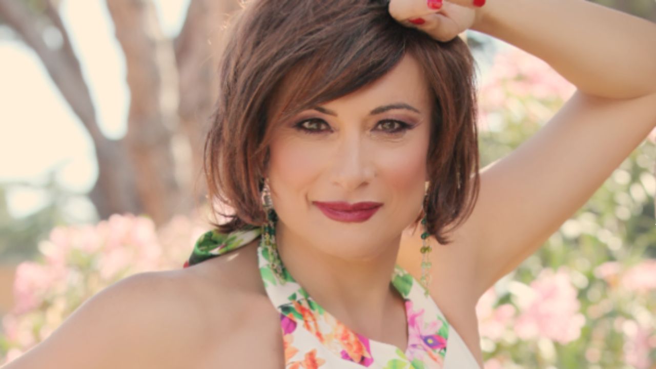 Esibizione di Luxuria, l’amministrazione comunale di Altomonte: «Sarà stabilita una nuova data»