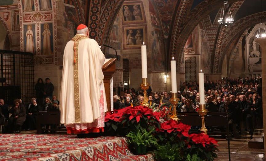 Il messaggio degli Arcivescovi: «Il 24 dicembre sarà celebrata solo la Messa vespertina»