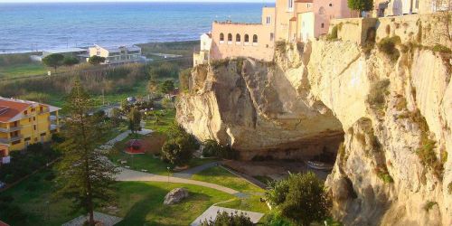 Musica, teatro e tradizioni. Ad Amantea i progetti "Itticus" e "Notte al borgo"