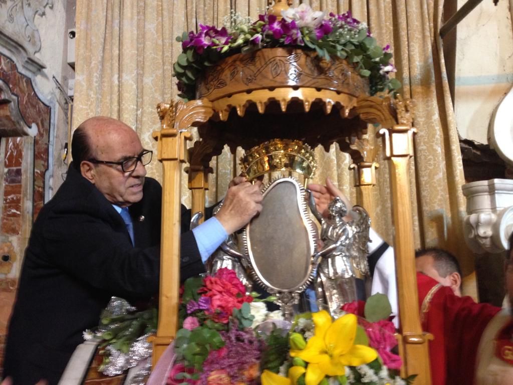 Ispirazione e religiosità, l’orafo Spadafora e la riconsegna della corona alla Madonna delle Armi