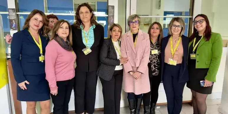 A Crotone l’ufficio postale più “rosa” della Calabria: tutte le dipendenti sono donne