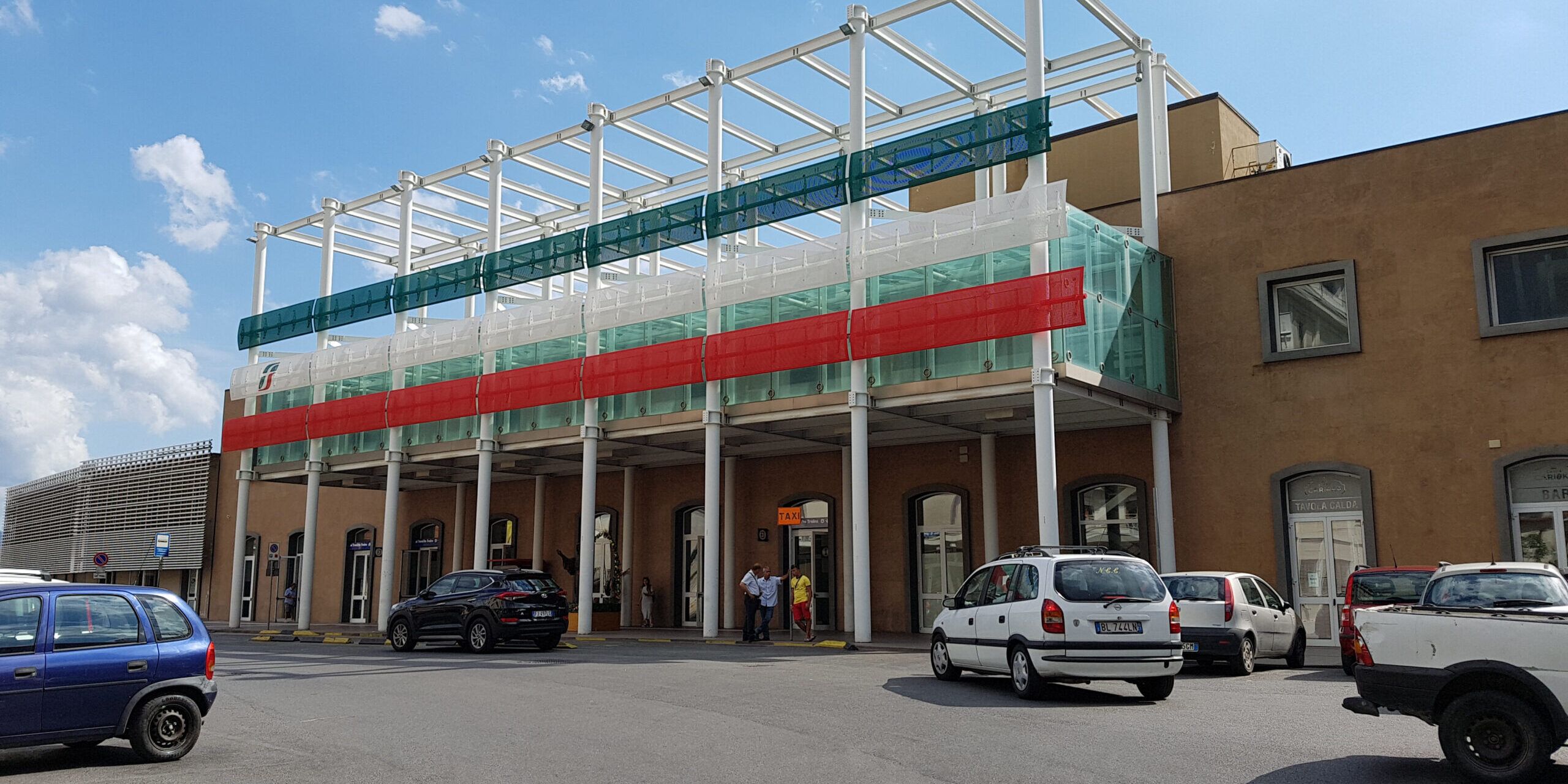 Lavori nella stazione di Paola, Trenitalia annuncia modifiche alla circolazione ferroviaria