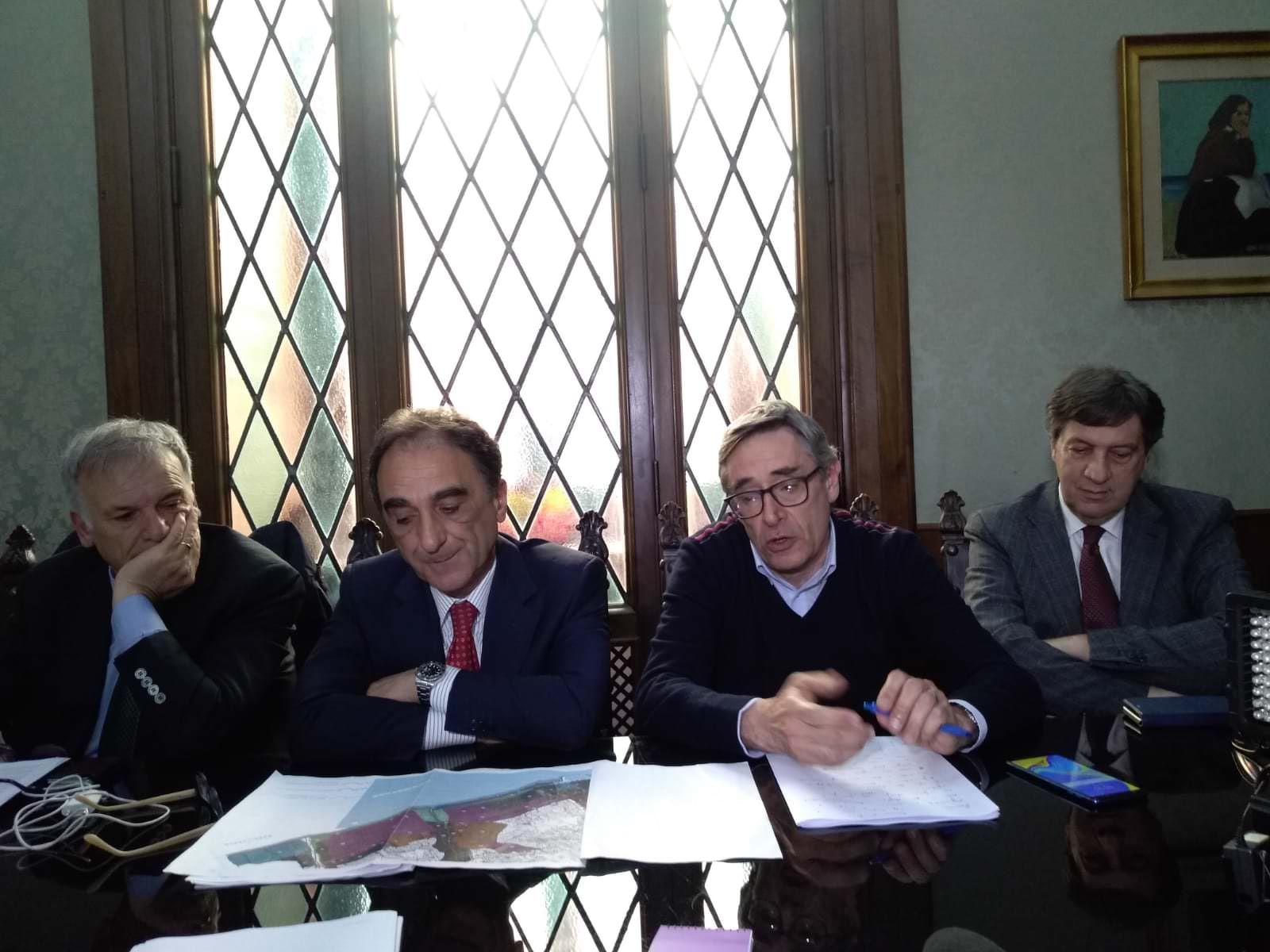 Catanzaro,  i “colonnelli” del centrodestra siglano la tregua