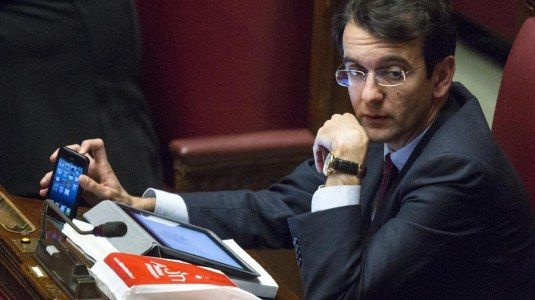«Oliverio ormai è asservito a Renzi»