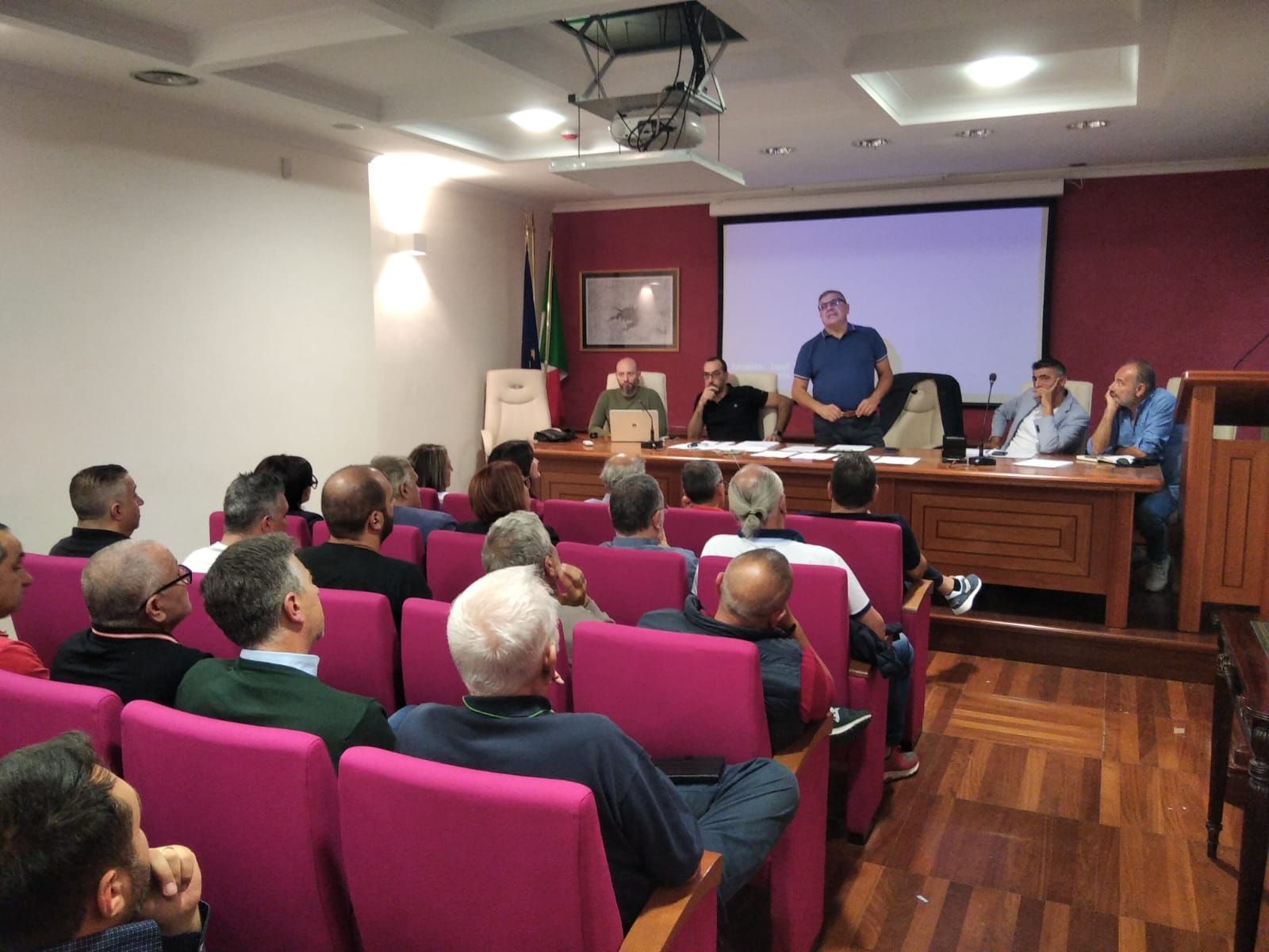 Consorzio di Bonifica della Calabria: intenso e continuo piano di pulizia dei canali di scolo