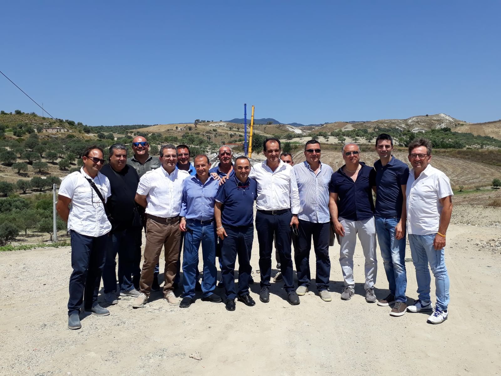 Viadotto quasi completo sulla provinciale per Guardavalle Scalo