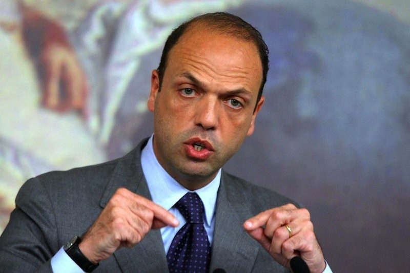 Intimidazioni in Calabria, il Pd chiede spiegazioni ad Alfano