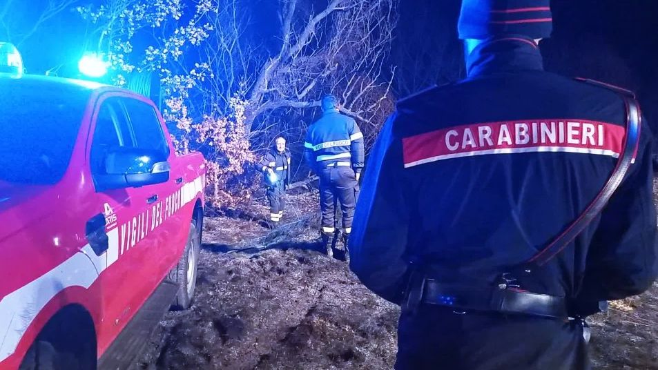 Paura nella notte a Corigliano-Rossano: un’esplosione distrugge una villetta