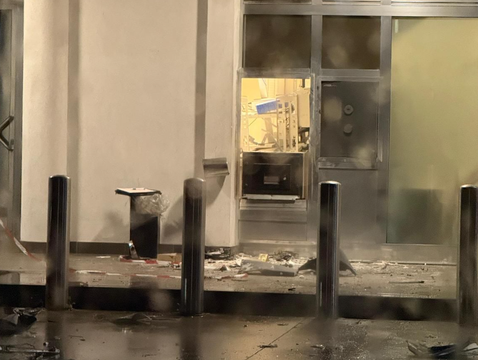 Un altro bancomat assaltato: colpo nella notte a Santo Stefano di Rogliano