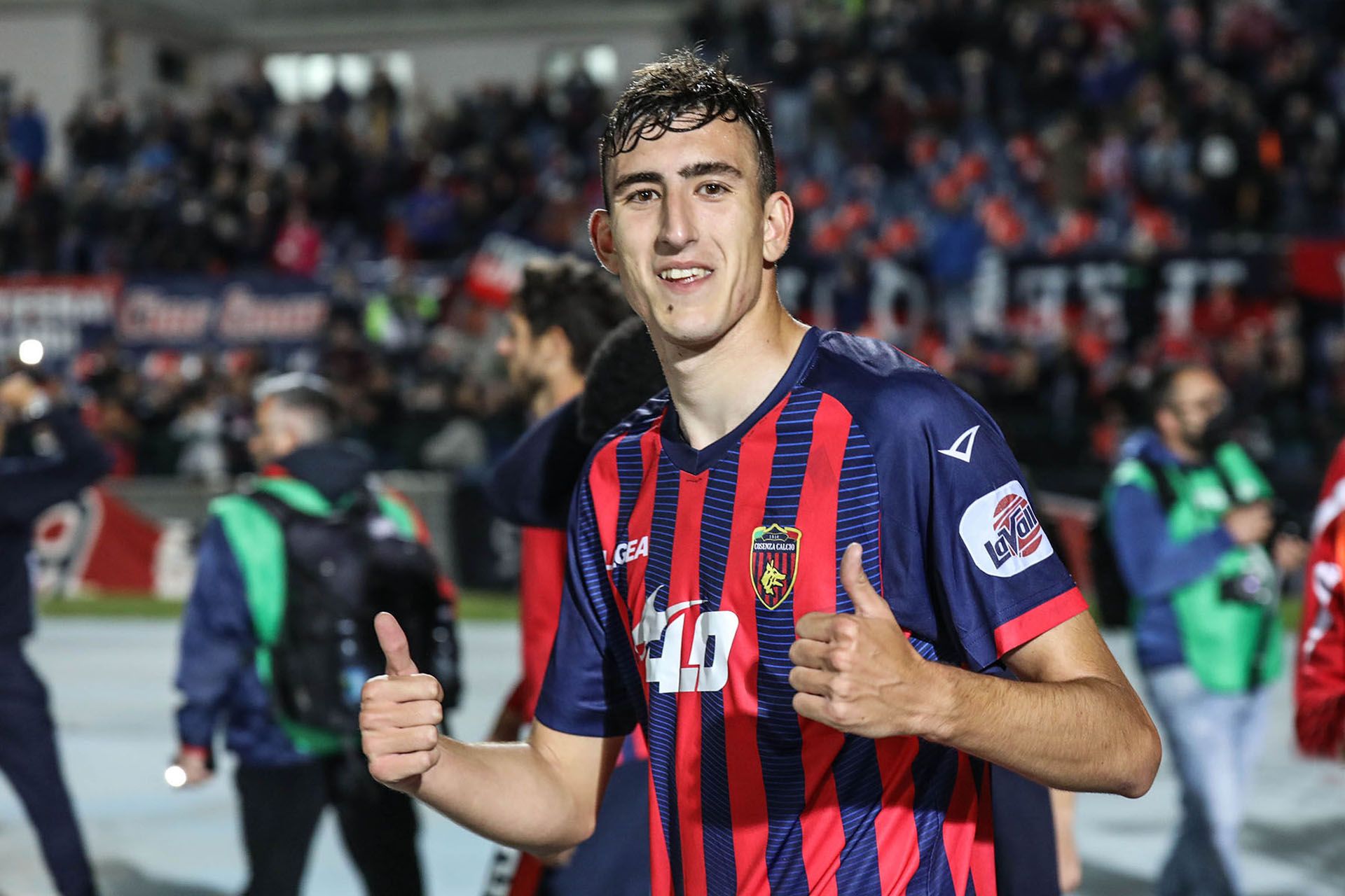 Cosenza, rinnova Massimo Zilli. Contratto fino al 2025