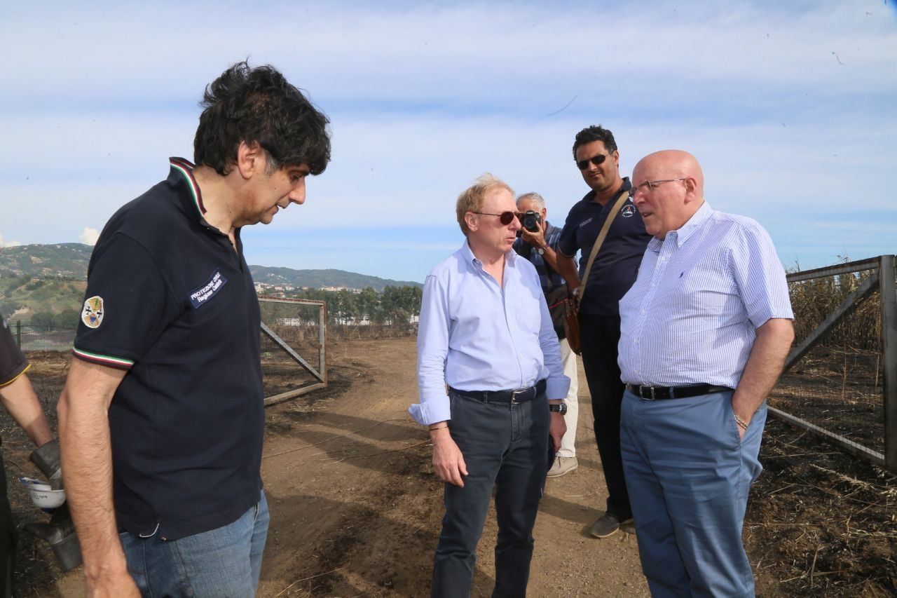 Ex Legnochimica, spento l'incendio