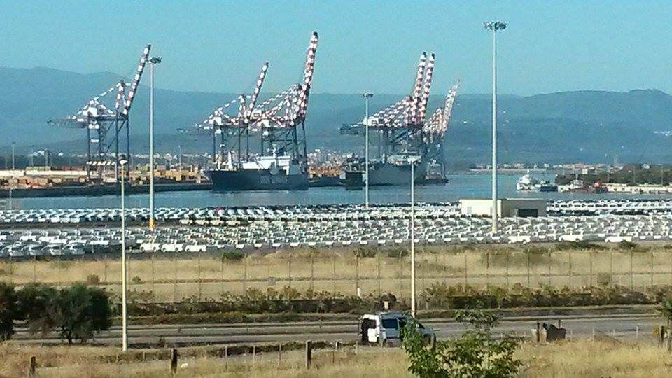 ARMI SIRIANE | La Ark Futura nel porto di Gioia Tauro