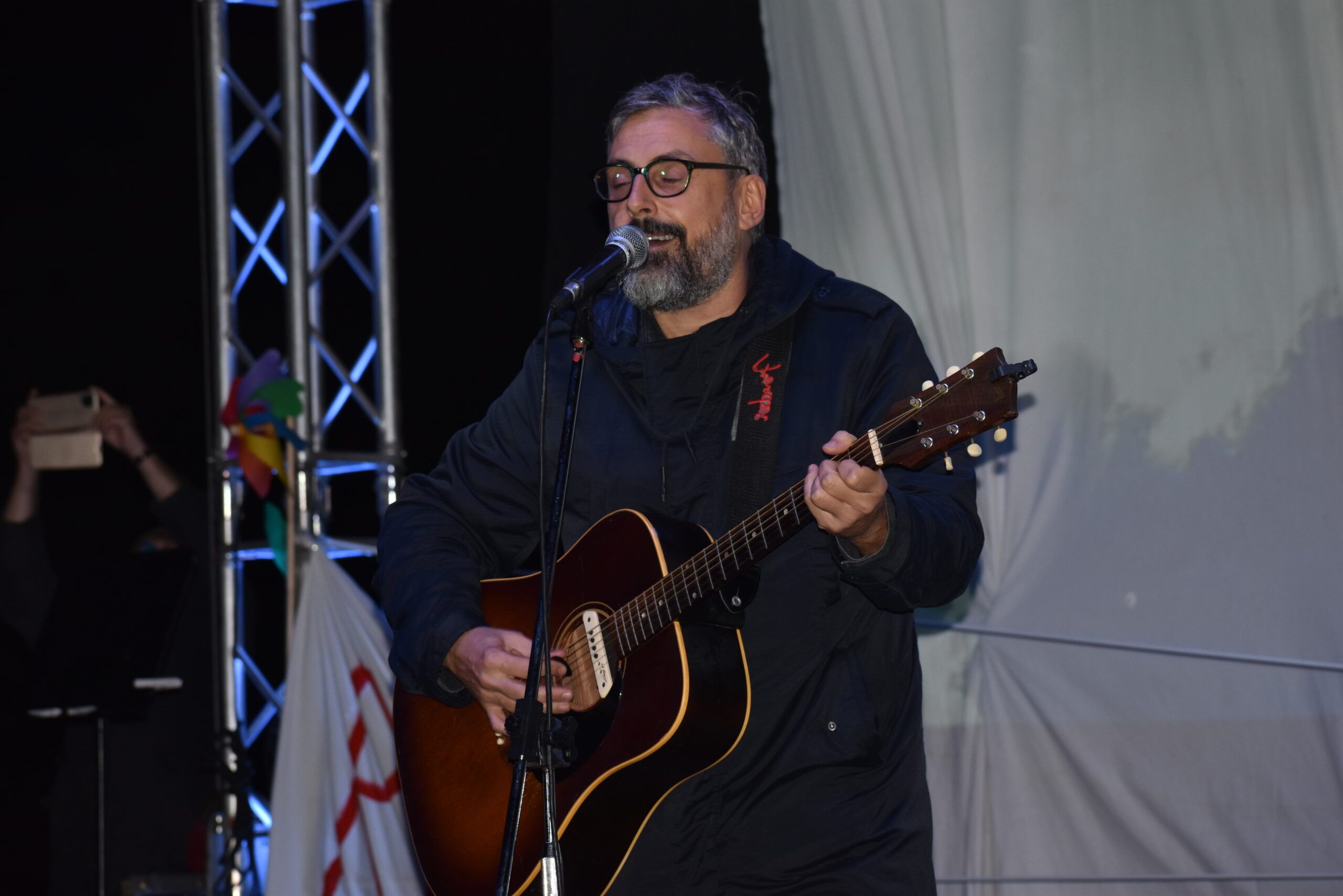 Ospedale di Cosenza, Brunori dona al reparto di neonatologia i proventi di Baby Cip