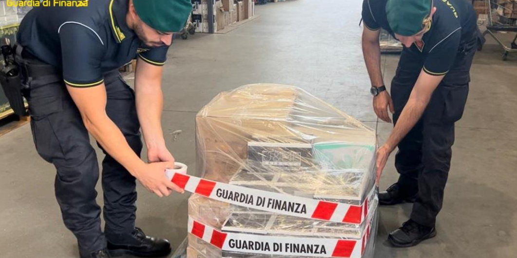 Sequestrati nel Cosentino 11 mila prodotti cosmetici dannosi per la salute, 8 persone denunciate – VIDEO