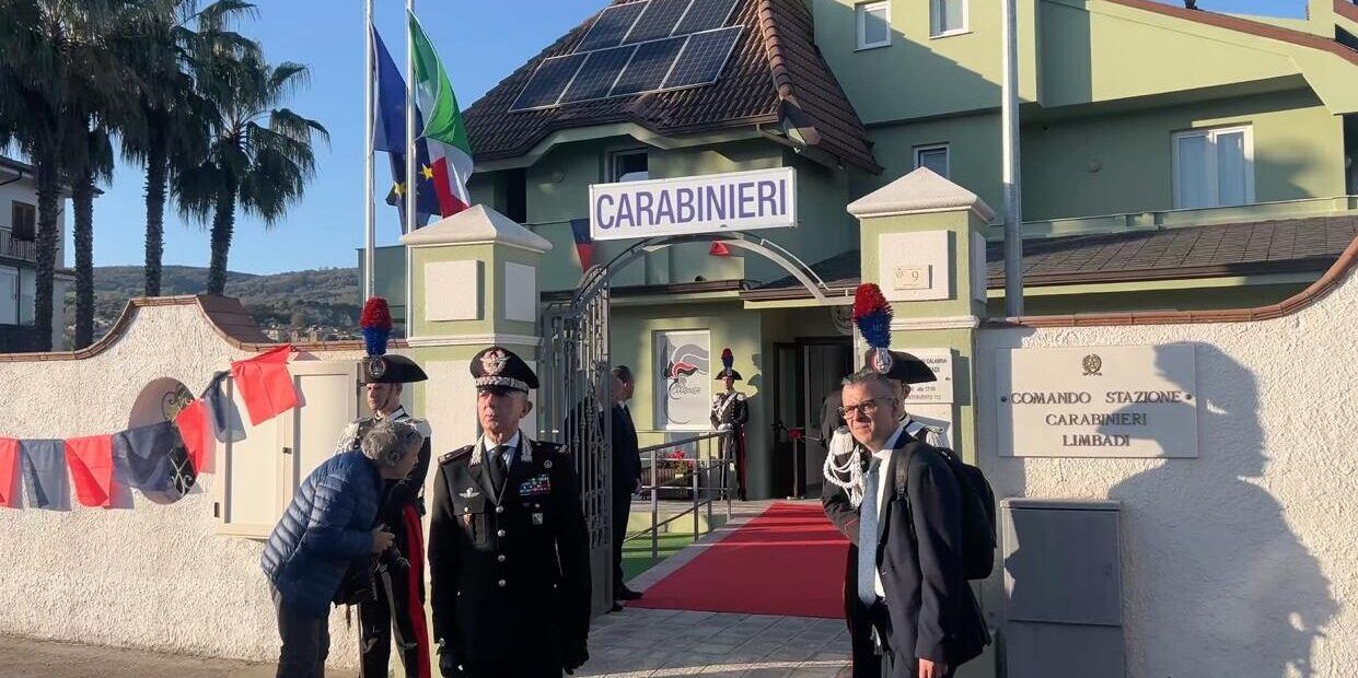 Il generale Luongo a Limbadi: «Una sensazione unica inaugurare la casa dei cittadini»