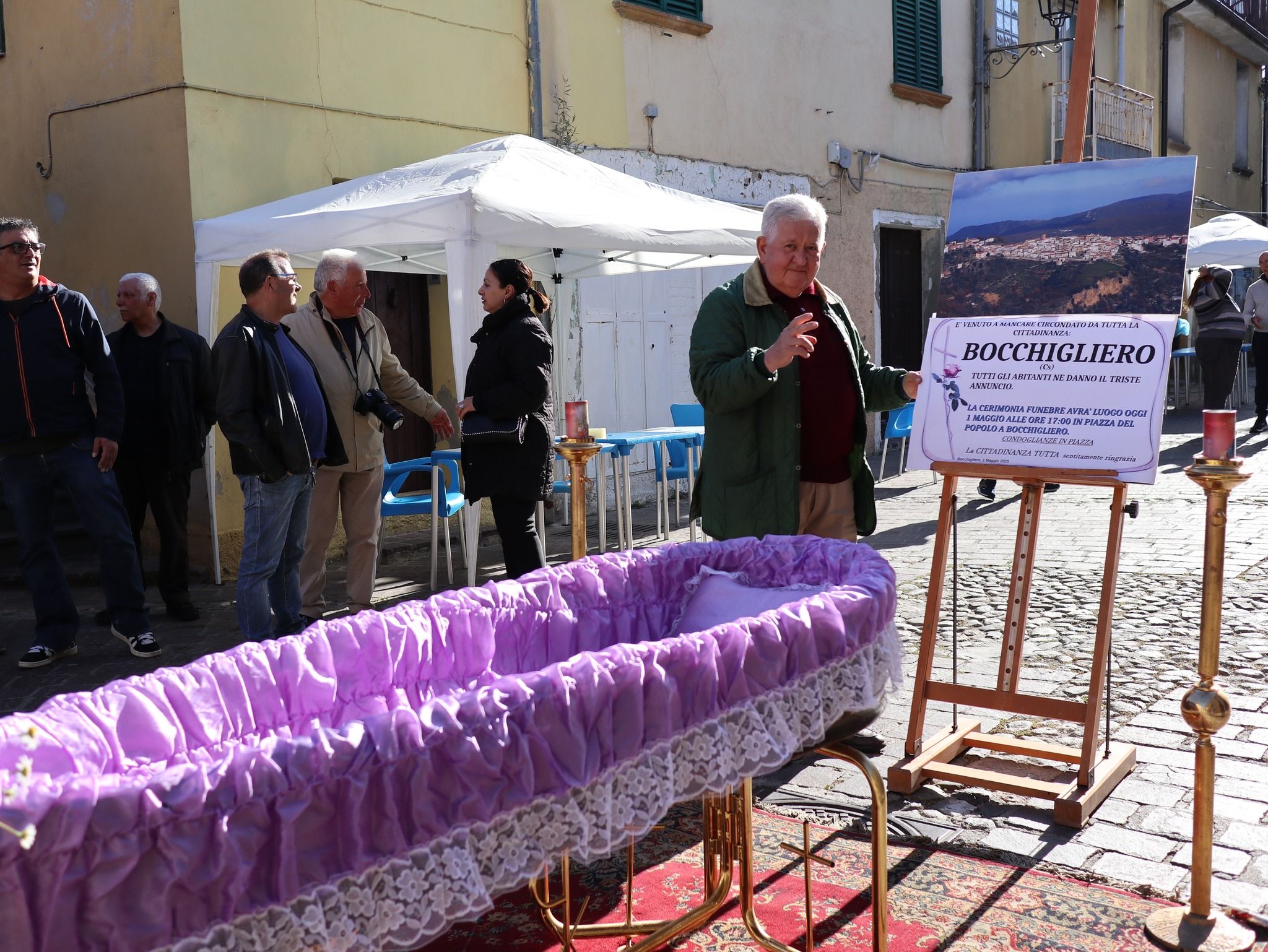 Spopolamento nelle aree interne, Bocchigliero “celebra” il proprio funerale