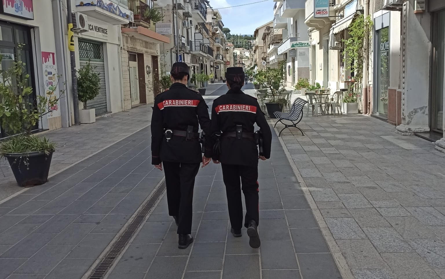 Lavoro nero nel Catanzarese, multato un ristoratore