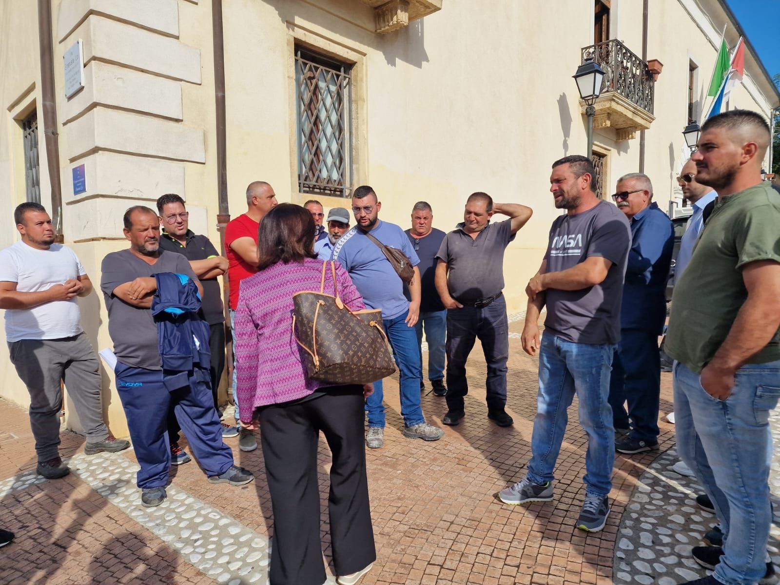 Lingua blu, sit in degli allevatori. Vittimberga: «Massimo impegno da parte di tutte le istituzioni»