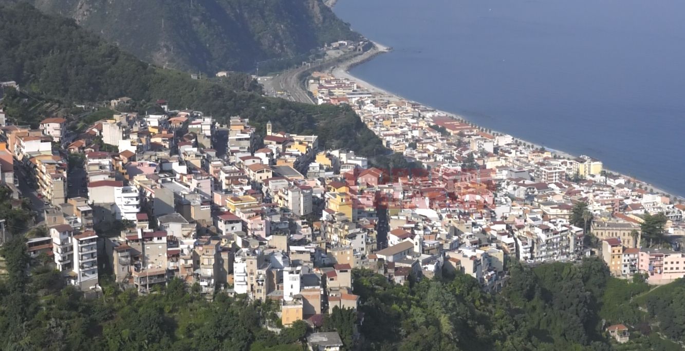 Giovane salvato in mare a Bagnara, il racconto dei protagonisti