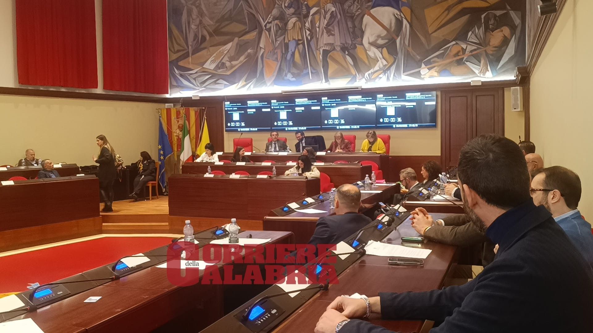 Battitori liberi, (ex) responsabili, delusi. L’identikit dei consiglieri che potrebbero disarcionare Fiorita