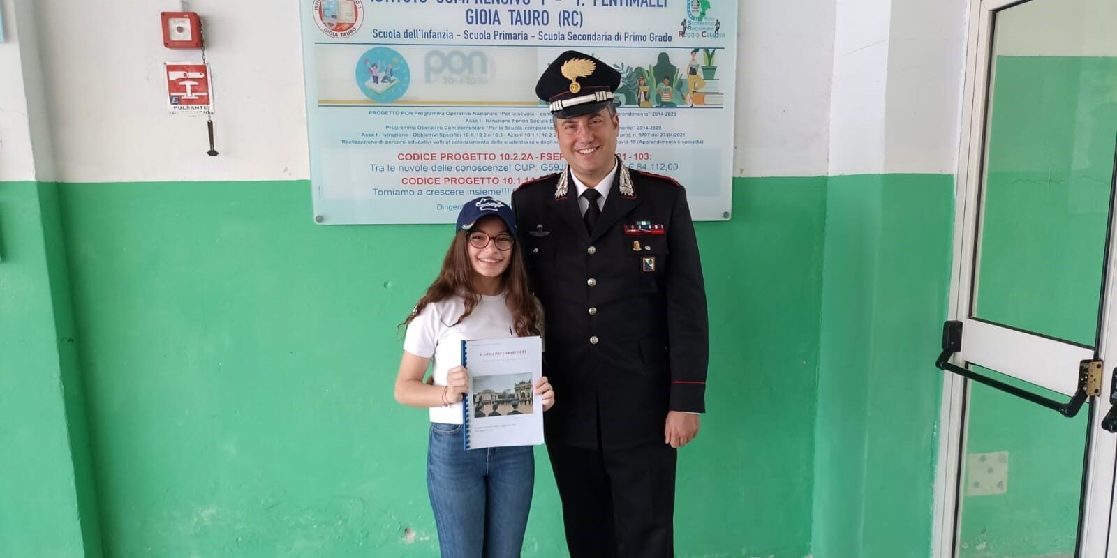 Studentessa reggina dedica una tesina all’impegno dei carabinieri