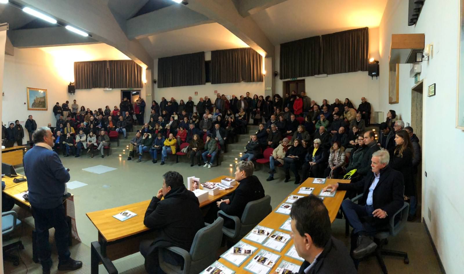 Giudiceandrea apre la campagna elettorale: «Mi candido per ripartire dalle battaglie che ho portato avanti»