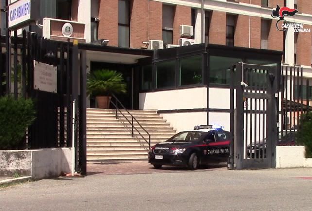 Chiede un «regalino» per i clan di Corigliano, 47enne in manette