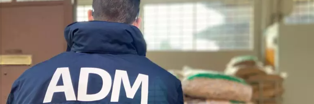 Cocaina tra la polpa di frutta: l’ombra della ’ndrangheta dietro un sequestro a Genova