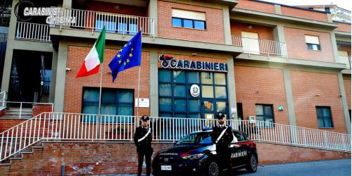 Beccato con 395 grammi di hashish in casa, arrestato un giovane a Luzzi
