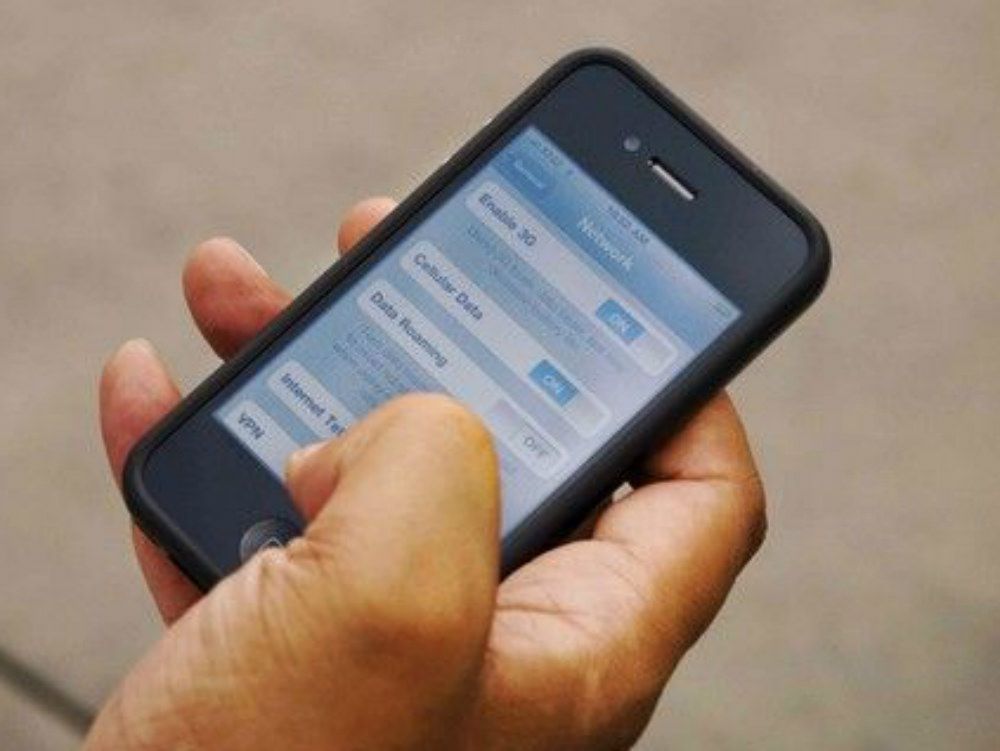 Rapinavano le escort, incastrati da Whatsapp