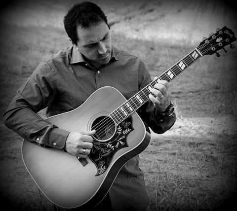 Luca Andrieri e il suo inno d’amore per la Calabria