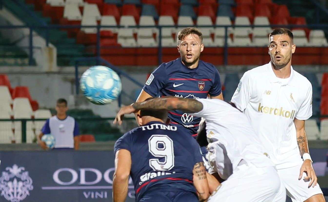Sconfitta per il Cosenza al “Marulla”, il Modena vince 1-2