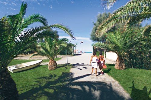 Sigilli a un villaggio costruito sul demanio