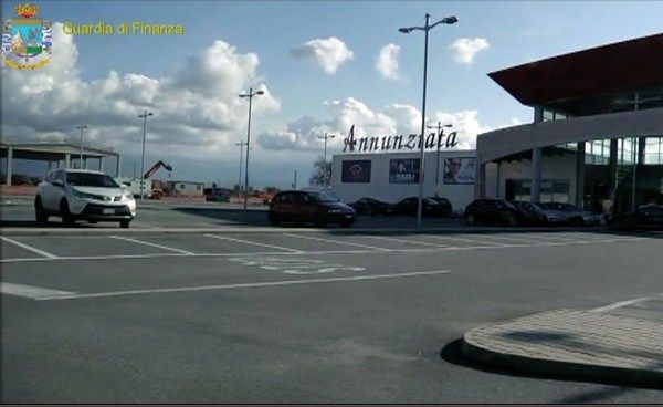 BUCEFALO | L'ambulante in mano ai Piromalli