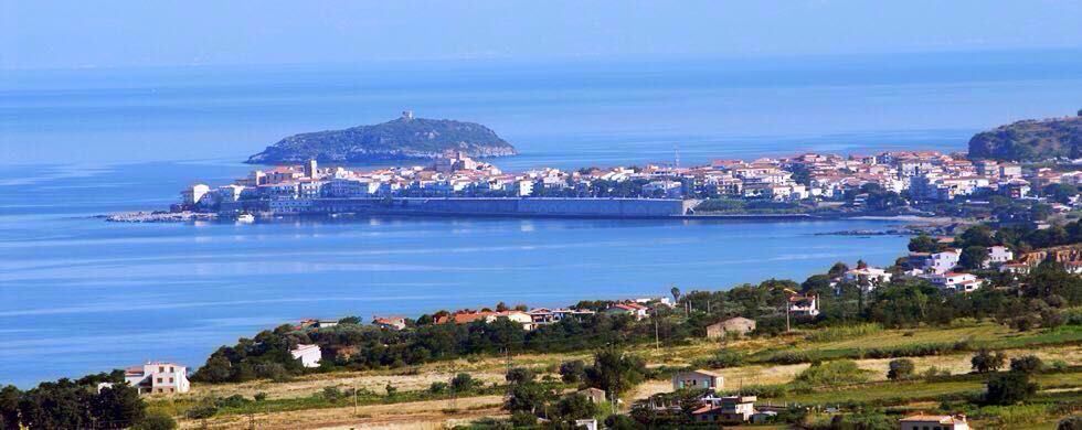 Un ufficio turistico per la Perla del Tirreno