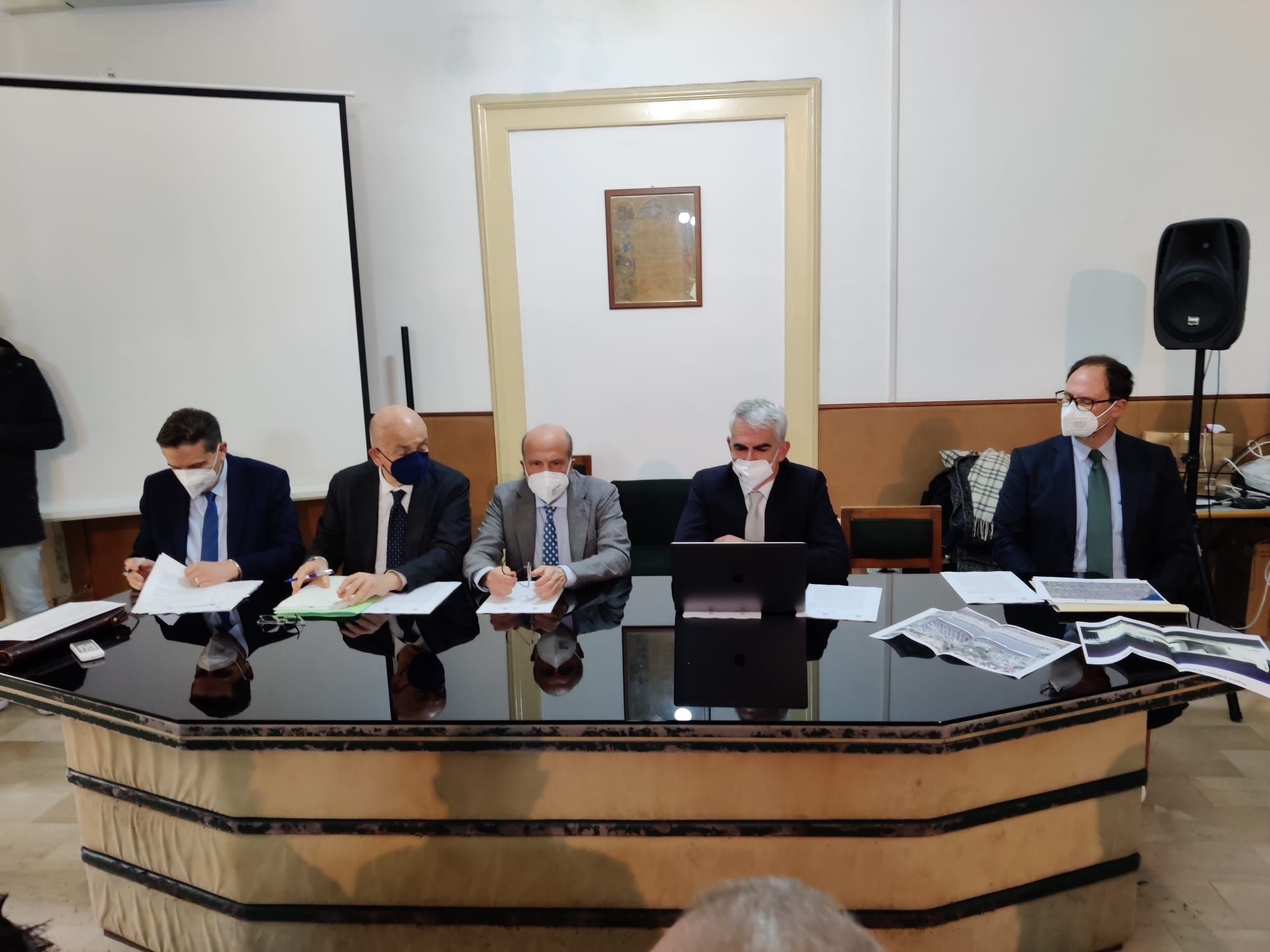 Reggio, trenta milioni (e tre anni) per ridare alla città il Palazzo di Giustizia