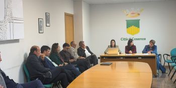 Tribunale di Cosenza, la Commissione consiliare legalità sostiene la petizione contro il front office