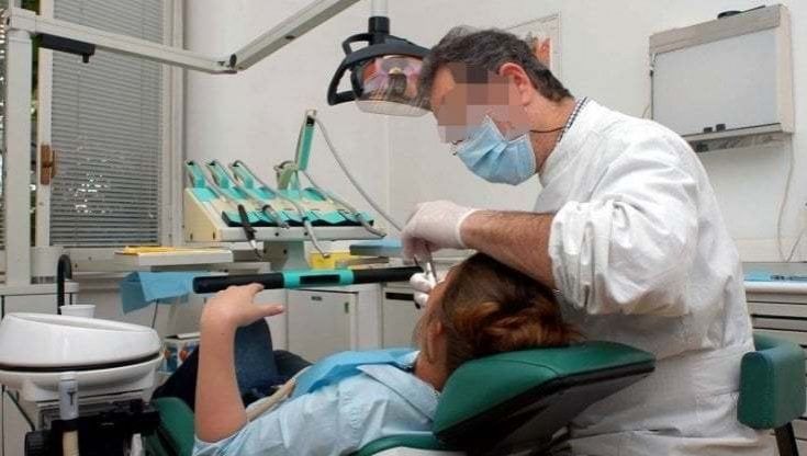 Reggio Calabria, i carabinieri del Nas scovano un dentista abusivo