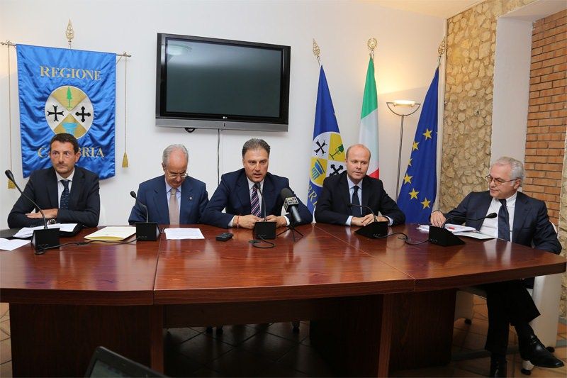 Banda larga, firmato accordo con Telecom e Infratel