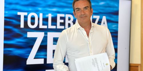 occhiuto depurazione tolleranza zero