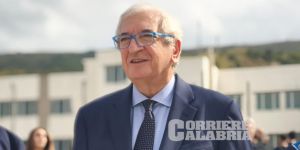 Pnrr, Foti promuove la Calabria. «Finanziati 24mila interventi, da concludere sono meno di 800»