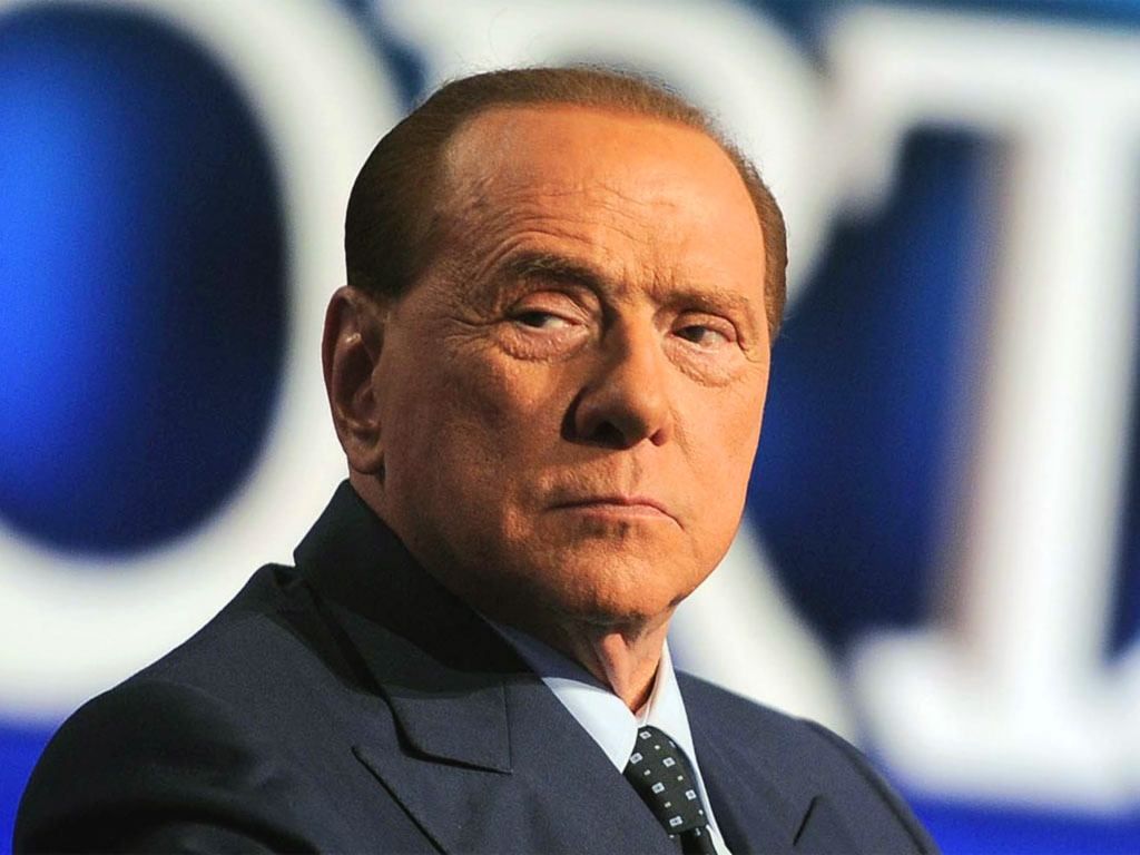 Berlusconi "tifa" per il Commissariato di Rossano