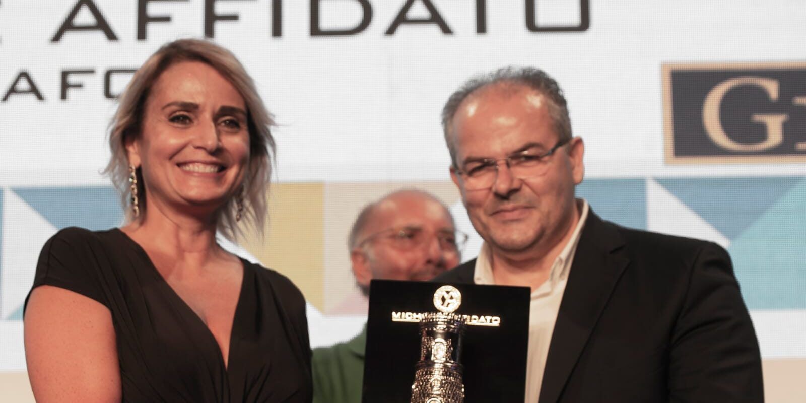 Premio letterario Caccuri, Affidato firma la “Torre d’argento”